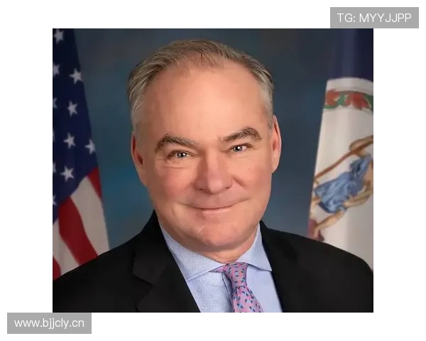 前曼联助教愿以一只手换凯恩加盟但对其巅峰期表示担忧